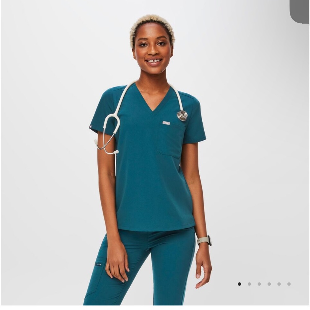 Figs Caribbean blue scrub top